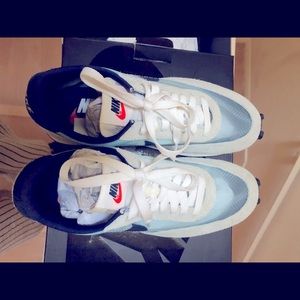 Nike Daybreak Teal Tint Midnight Navy